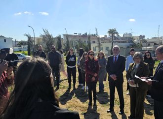 Στο πρώτο Tiny Forest της Κύπρου ο Ιάπωνας Πρέσβης – Πράσινη διπλωματία στον Δήμος Λακατάμειας