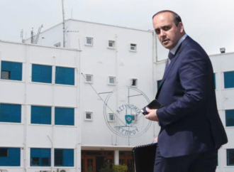 Αστυνομική εισήγηση για δίωξη Φαίδωνος – Ο ρόλος της καθυστέρησης στην απόφαση Νομικής Υπηρεσίας