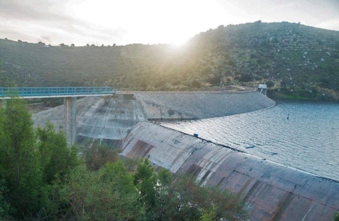 Σημαντικές βροχές από την κακοκαιρία «Ερμίνιο» – Στο 32,2% τα φράγματα